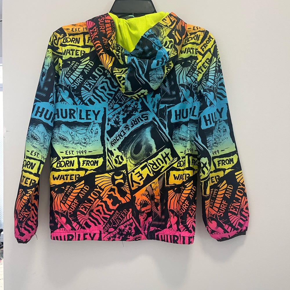 Boys medium Hurley windbreaker in excellent condition